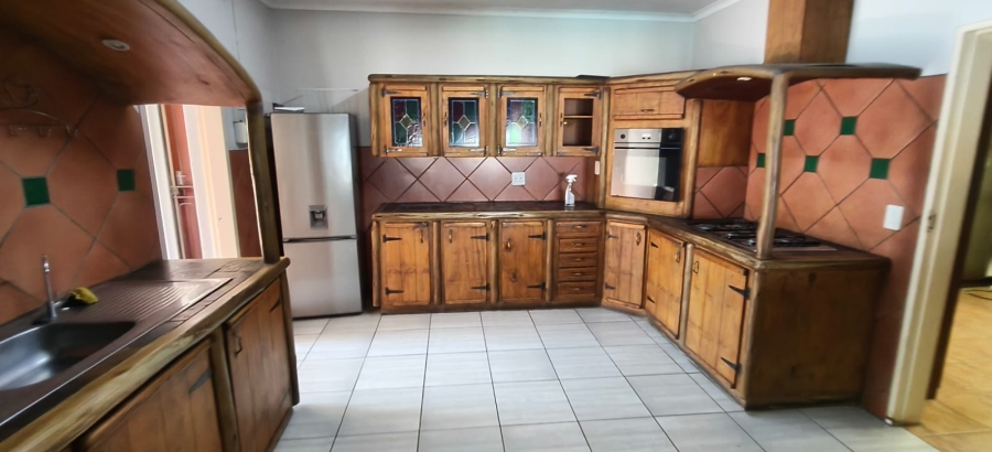 3 Bedroom Property for Sale in Protea Park North West